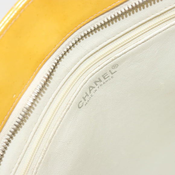 CHANEL Standard Tote Bag Patent leather Yellow CC Auth 177242