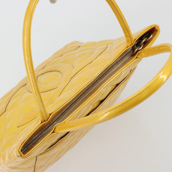 CHANEL Standard Tote Bag Patent leather Yellow CC Auth 177242