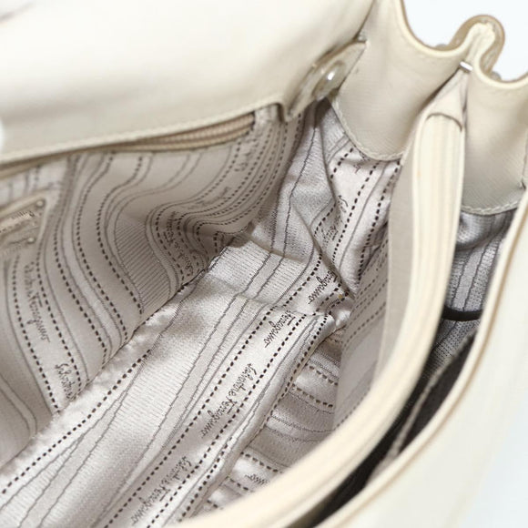 Salvatore Ferragamo Gancini Hand Bag Leather White Silver Auth 177310A