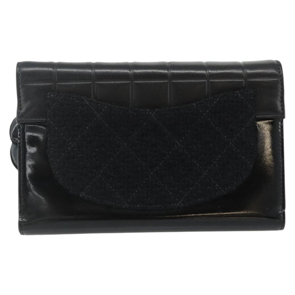 CHANEL Choco Bar Camelia Clutch Bag Lamb Skin Black Gold CC Auth 177325A
