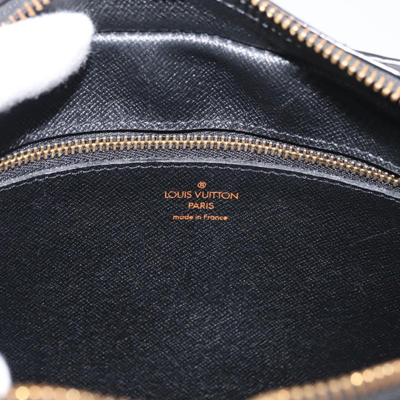 LOUIS VUITTON Epi Jeune Fille MM Shoulder Bag Black M52152 LV Auth 177429A