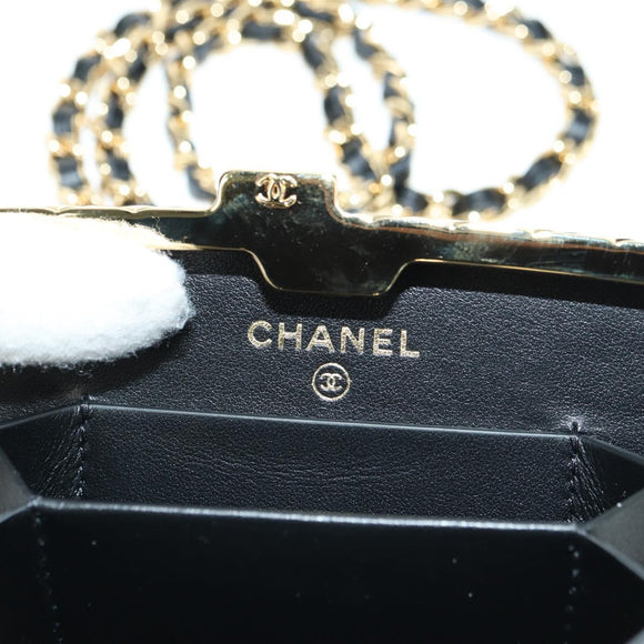 CHANEL Matelasse Chain Shoulder Bag Patent leather Black Gold CC Auth 177455SM