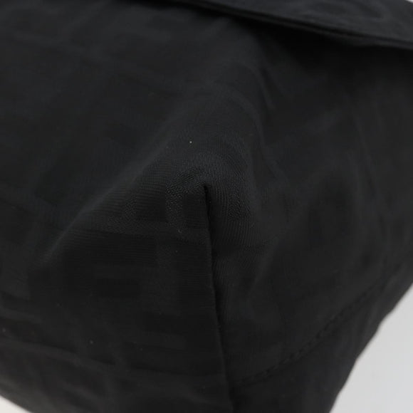 FENDI Zucca Canvas Schultertasche Schwarz Silber Auth 177493A