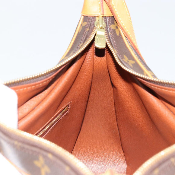 LOUIS VUITTON Monogram Boulogne 30 Shoulder Bag M51265 LV Auth 177552A