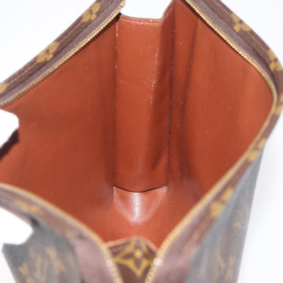 LOUIS VUITTON Monogram Poche Toilette 26 Pouch M47542 LV Auth 177591