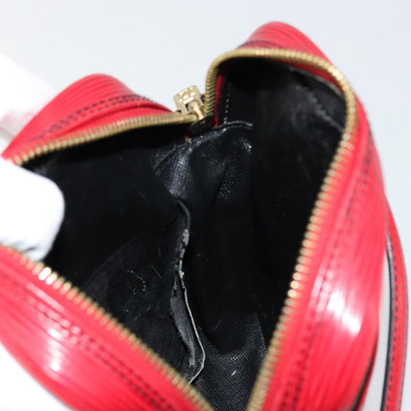 LOUIS VUITTON Epi Danube Shoulder Bag Red M45637 LV Auth 177658