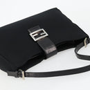 FENDI Schoudertas Zwart Zilver Auth 177685-6