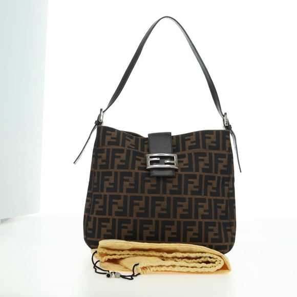 FENDI Zucca Canvas Mamma Baguette Shoulder Bag Brown Black Auth 177772SAV