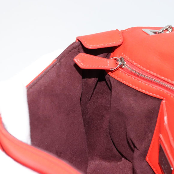 FENDI Chain Beebaguette Shoulder Bag Leather Red Silver Auth 177969A