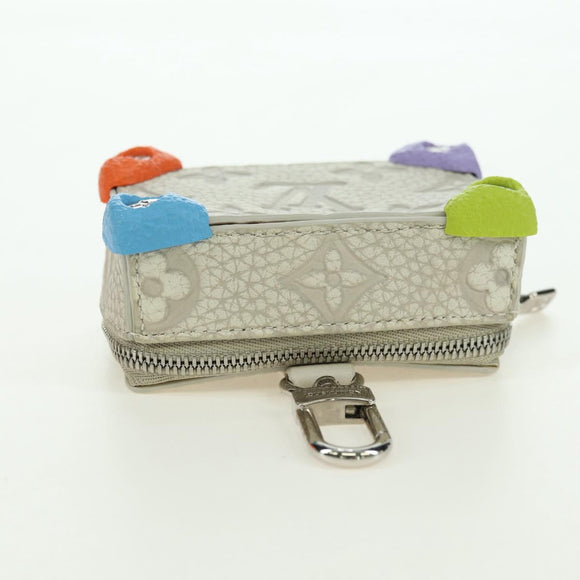 LOUIS VUITTON Taurillon Clemence Climbing Pouch Gray MP3383 LV Auth 177975M