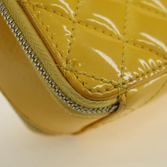 CHANEL Matelasse Chain Shoulder Bag Patent leather Yellow Silver CC Auth 177988V