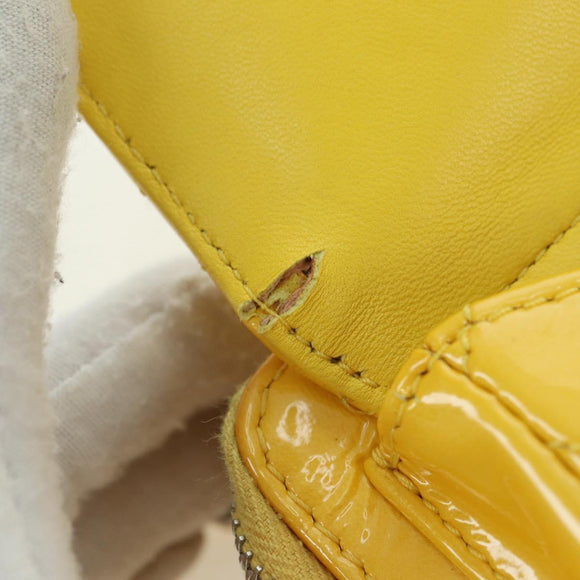 CHANEL Matelasse Chain Shoulder Bag Patent leather Yellow Silver CC Auth 177988V