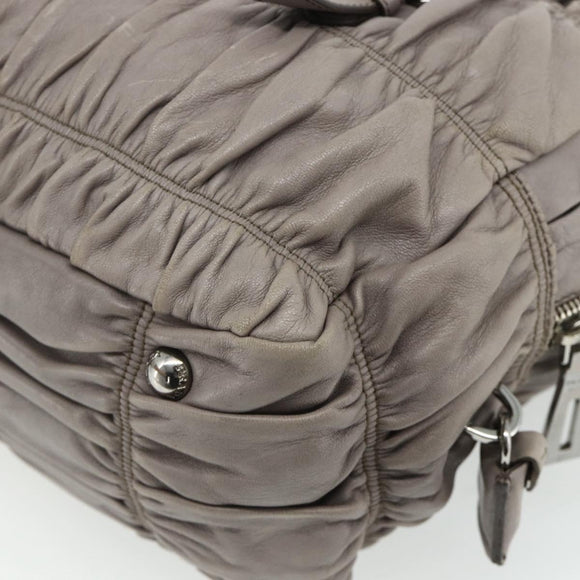 PRADA Handtas met Plissé Leer 2-weg Grijs Zilver Auth 178080A