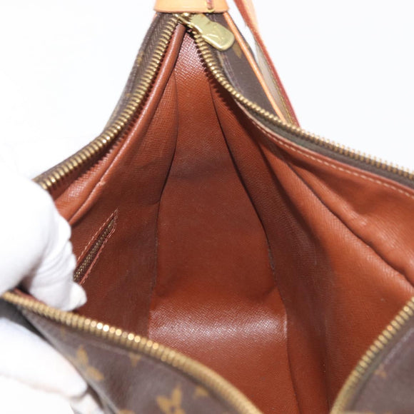 LOUIS VUITTON Monogram Boulogne 30 Shoulder Bag M51265 LV Auth 178280A