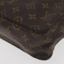 LOUIS VUITTON Monogram Trousse Toilette 28 Clutch Bag M47522 LV Auth 178362-11
