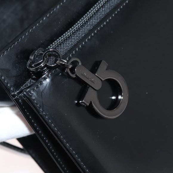 Salvatore Ferragamo Gancini Shoulder Bag Patent leather Black Silver Auth 178485
