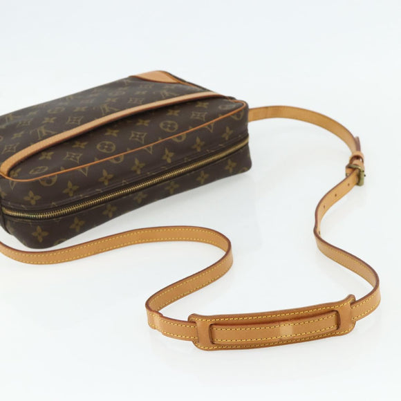 LOUIS VUITTON Monogram Trocadero 30 Shoulder Bag M51272 LV Auth 178712A