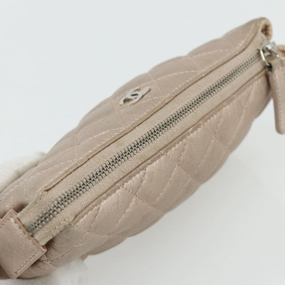 CHANEL Matelasse Pouch Lamb Skin Pink Silver CC Auth 178791A
