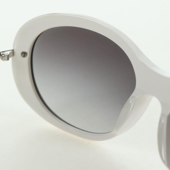 CHANEL COCO Mark Sunglasses plastic White CC Auth 178794M