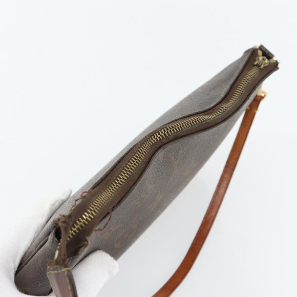 LOUIS VUITTON Monogram Pochette Accessoires Accessoiretasche M51980 Auth 178875