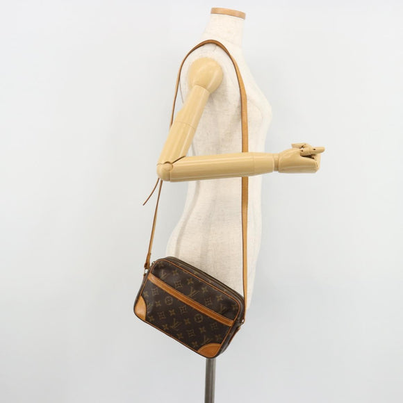 LOUIS VUITTON Monogram Trocadero 23 Shoulder Bag M51276 LV Auth 178916