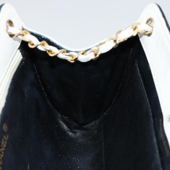 CHANEL Matelasse Chain Shoulder Bag Leather White Gold CC Auth 179186
