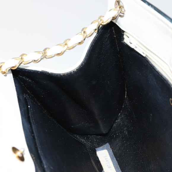 CHANEL Matelasse Chain Shoulder Bag Leather White Gold CC Auth 179186
