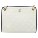 CHANEL Matelasse Chain Shoulder Bag Leather White Gold CC Auth 179186-13