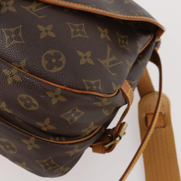 LOUIS VUITTON Monogram Saumur 30 Shoulder Bag M42256 LV Auth 179211A