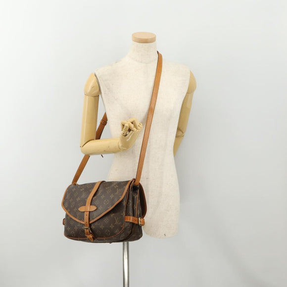 LOUIS VUITTON Monogram Saumur 30 Shoulder Bag M42256 LV Auth 179211A