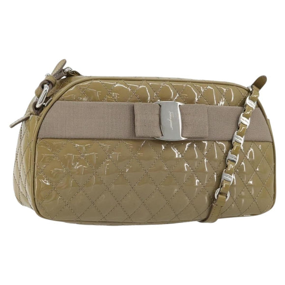 Salvatore Ferragamo Vala Chain Bag Patent leather Silver Beige Auth 179215A