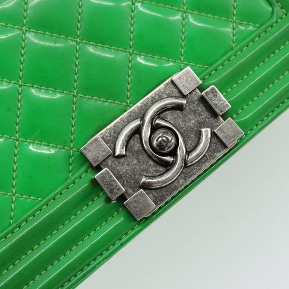 CHANEL Matelasse Chain Shoulder Bag Patent leather Green CC Auth 179242