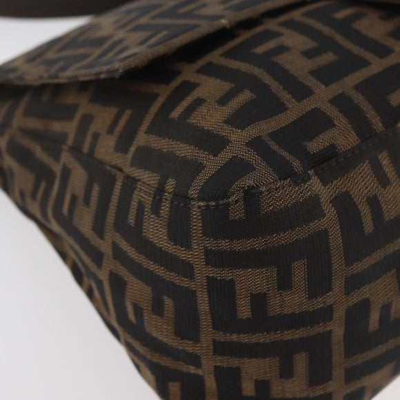 FENDI Zucca Canvas Mamma Baguette Schoudertas Zwart Bruin Auth 179387V