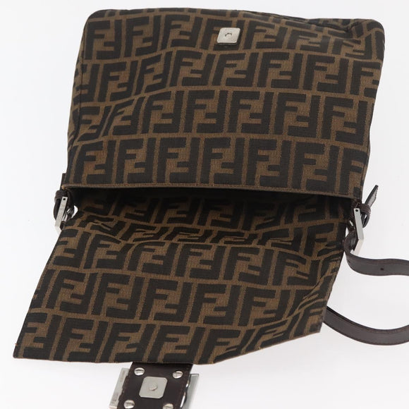 FENDI Zucca Canvas Mamma Baguette Schoudertas Zwart Bruin Auth 179387V