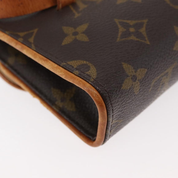 LOUIS VUITTON Monogram Pochette Florentine Heuptas M51855 LV Auth 179682