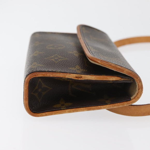LOUIS VUITTON Monogram Pochette Florentine Heuptas M51855 LV Auth 179682