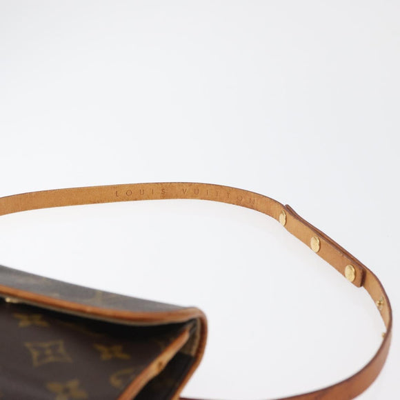 LOUIS VUITTON Monogram Pochette Florentine Heuptas M51855 LV Auth 179682