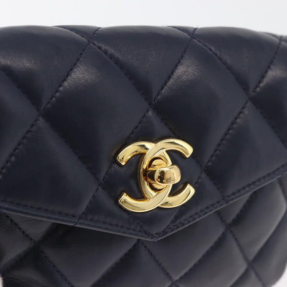 CHANEL Matelasse Waist Bag Lamb Skin Navy Gold CC Auth 179694