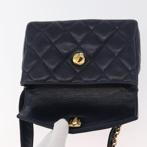 CHANEL Matelasse Waist Bag Lamb Skin Navy Gold CC Auth 179694