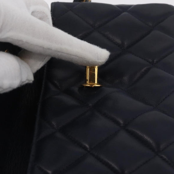CHANEL Matelasse Waist Bag Lamb Skin Navy Gold CC Auth 179694