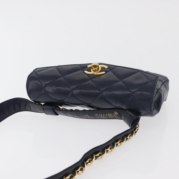 CHANEL Matelasse Waist Bag Lamb Skin Navy Gold CC Auth 179694