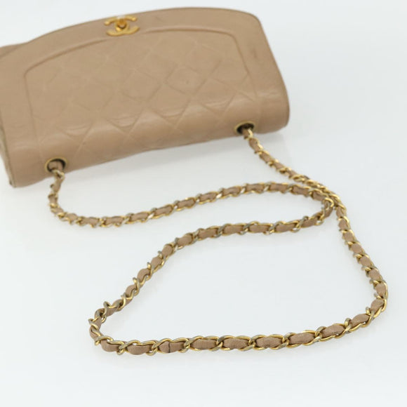 CHANEL Matelasse Chain Shoulder Bag Lamb Skin Beige Gold CC Auth 179717A