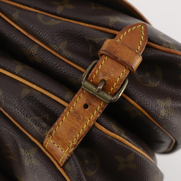 LOUIS VUITTON Monogram Saumur 30 Shoulder Bag M42256 LV Auth 179755