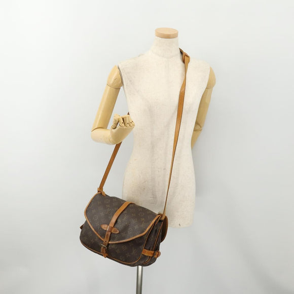 LOUIS VUITTON Monogram Saumur 30 Shoulder Bag M42256 LV Auth 179755