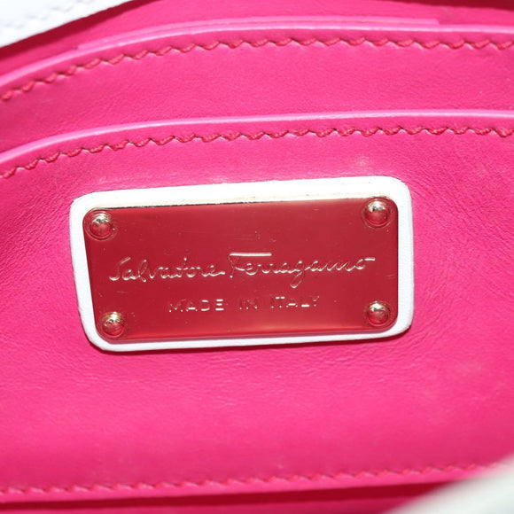 Salvatore Ferragamo Chain Vala Shoulder Bag Leather White Gold Auth 179845A