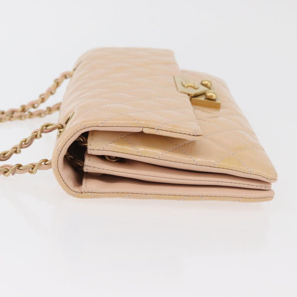CHANEL Matelasse Chain Shoulder Bag Patent leather Beige Gold CC Auth 179868A