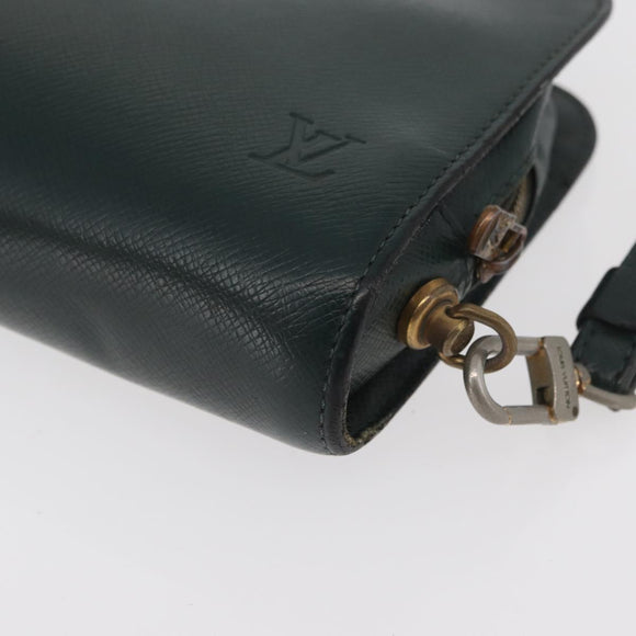 LOUIS VUITTON Taiga Baikal Clutch Bag Epicea M30184 LV Auth 179963