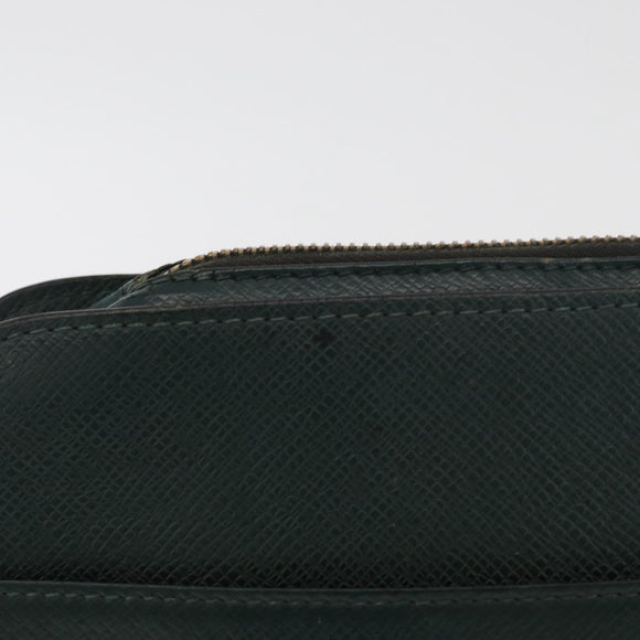 LOUIS VUITTON Taiga Baikal Clutch Bag Epicea M30184 LV Auth 179963