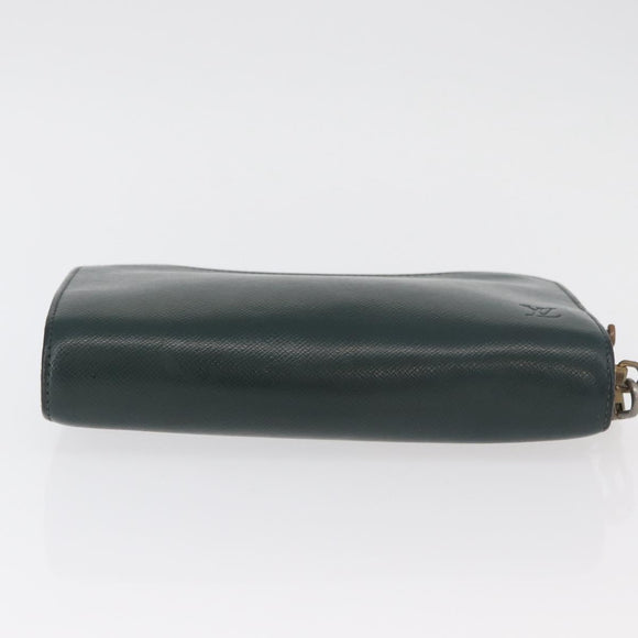 LOUIS VUITTON Taiga Baikal Clutch Bag Epicea M30184 LV Auth 179963