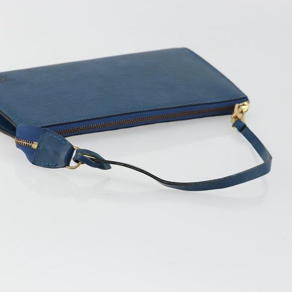 LOUIS VUITTON Epi Pochette Accessoires Pouch Blue M52985 LV Auth 180384